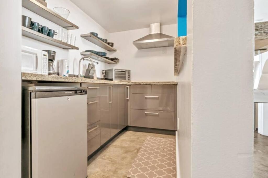 Amazing Apartment In South Beach, Ocean Drive ميامي بيتش المظهر الخارجي الصورة